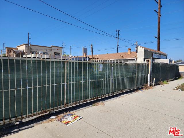 Commercial for sale in Avalon Village, Carson