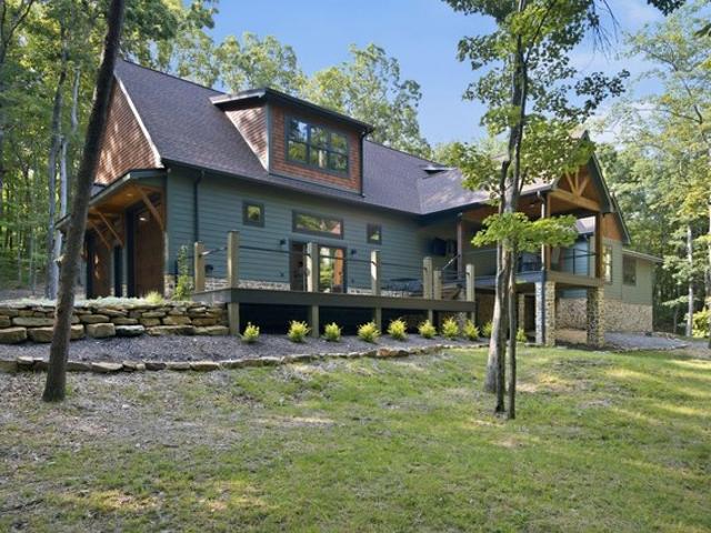 House for sale in Menlo, Georgia