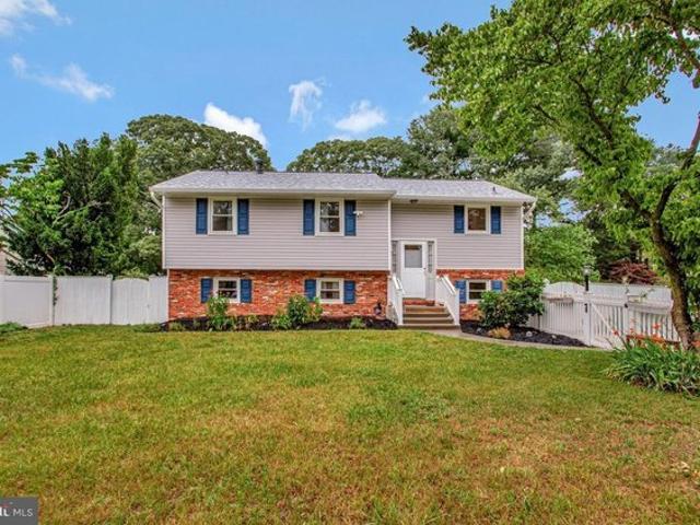 House for sale in Arnold, Maryland