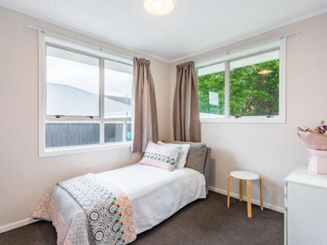 Apartment for sale in Pauatahanui, Wellington