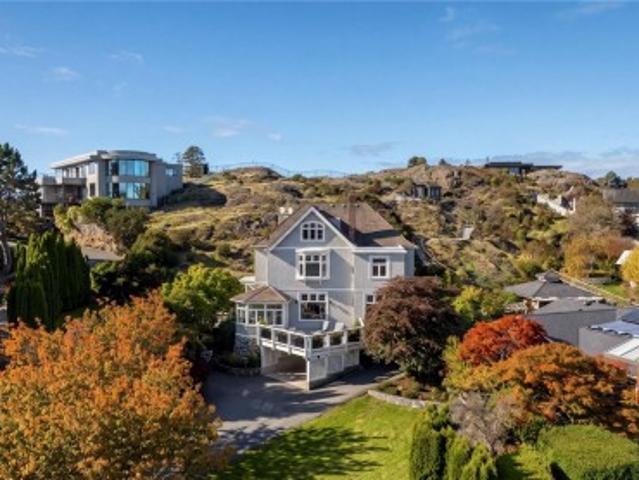 House for sale in Oak Bay, Capital Regional District