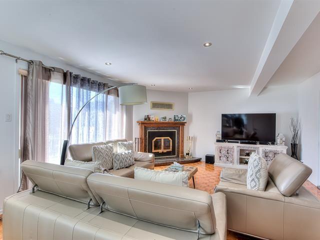 House for rent in Laval-des-rapides, Quebec