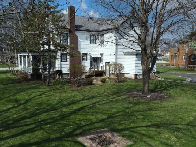 House for sale in Watseka, Illinois