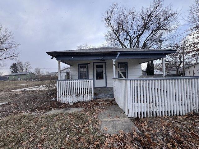 House for sale in Fulton, Illinois