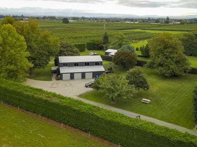 Property for sale in Havelock North