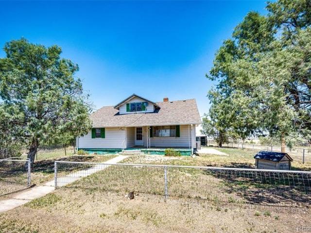 House for sale in Bennett, Colorado
