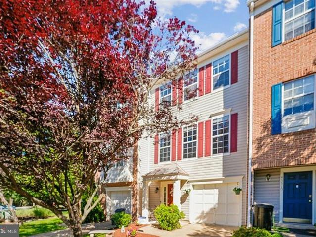 Townhouse for sale in Virginia