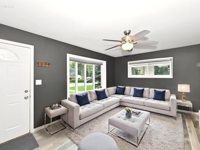 House for sale in Greenfield Park, Wisconsin