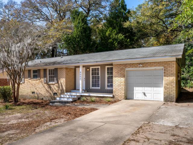 House for sale in Wando Woods, North Charleston