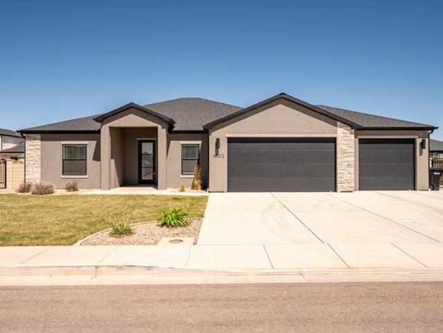 House for sale in Iron, Utah