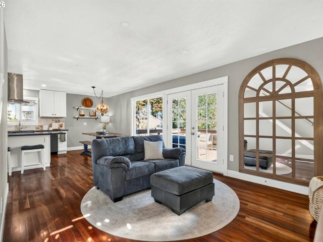 House for sale in Sunset, West Linn