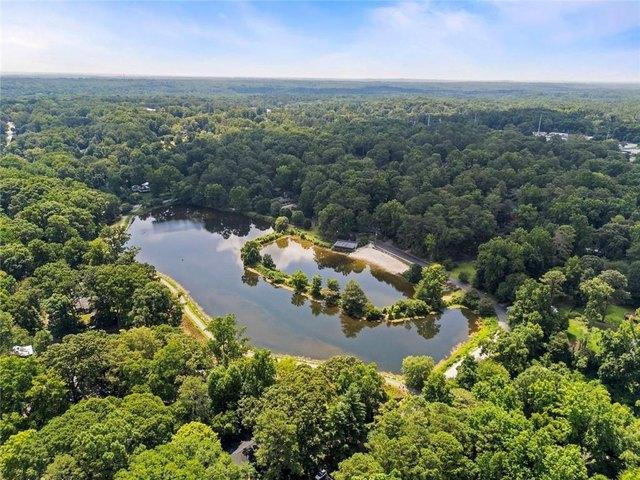 House for sale in Pine Lake, Georgia