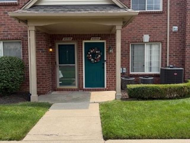 Condo for sale in Utica, Michigan