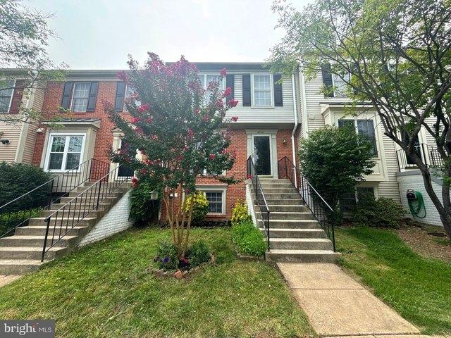 Townhouse for sale in Virginia