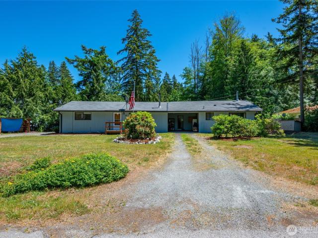 House for sale in Oak Harbor, Washington