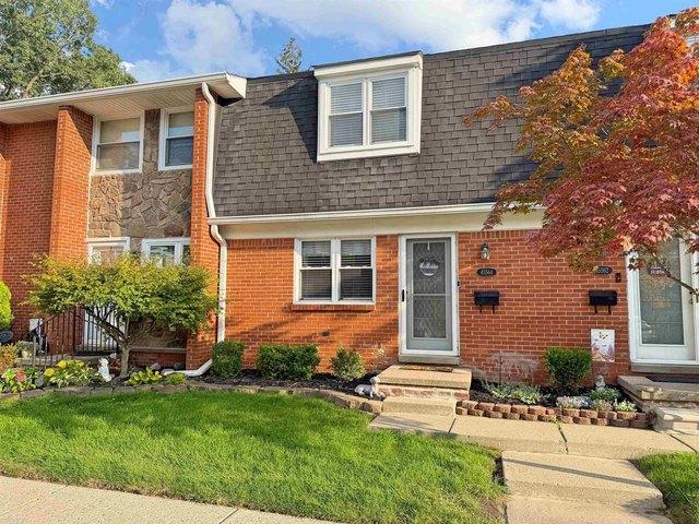 Townhouse for sale in Utica, Michigan