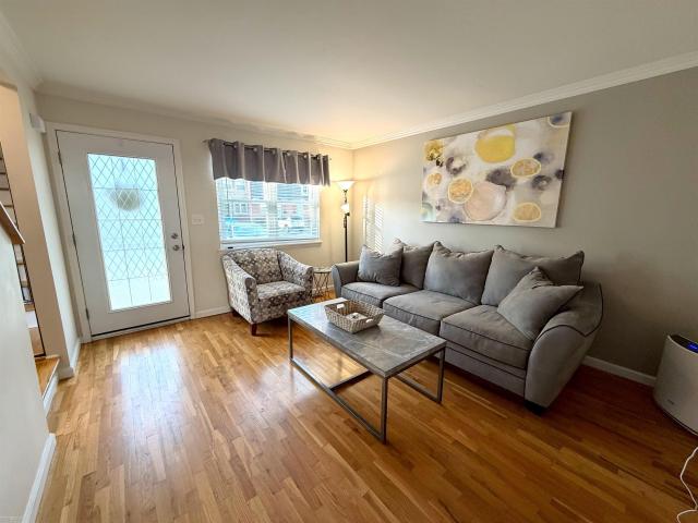 Condo for sale in Utica, Michigan