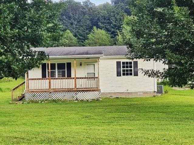 House for sale in Hustonville, Kentucky