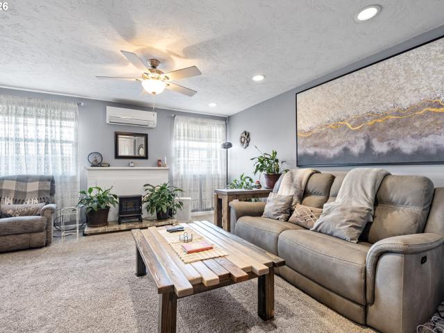 House for sale in Eugene, Lane County