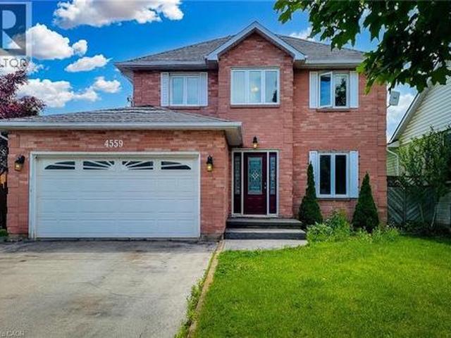 House for sale in Niagara, Ontario