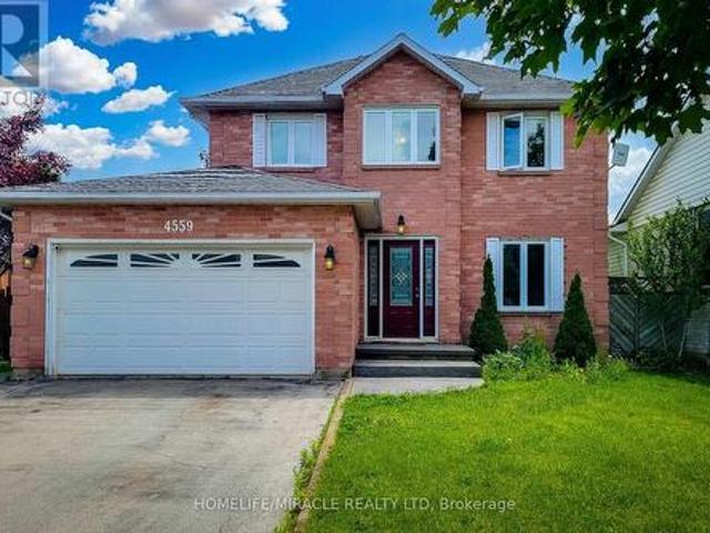 House for sale in Niagara, Ontario