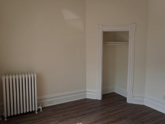 Apartment for rent in Mulhurst Bay, Ontario