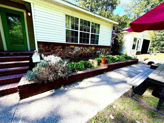 House for sale in Arab, Alabama