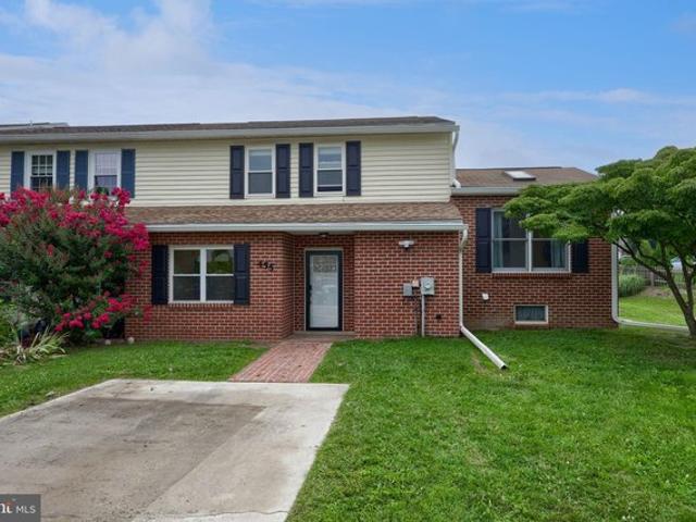 Townhouse for sale in Lititz, Pennsylvania