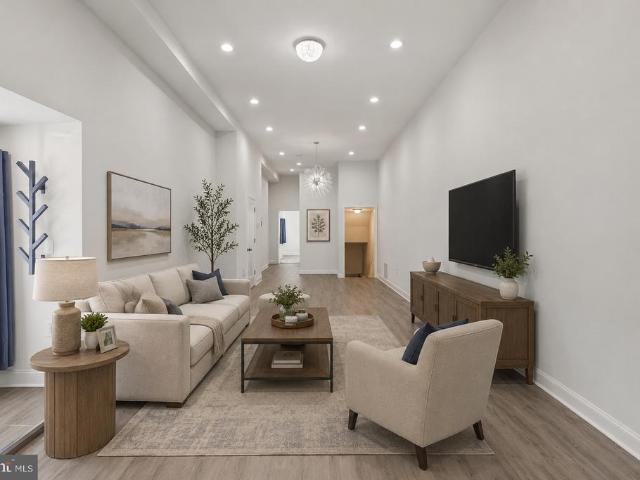 House for sale in Gibsonton, Maryland