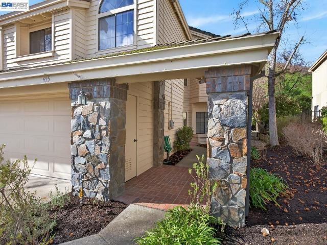 Townhouse for sale in California