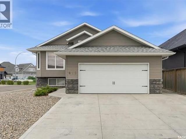 House for sale in Saskatoon, Saskatchewan
