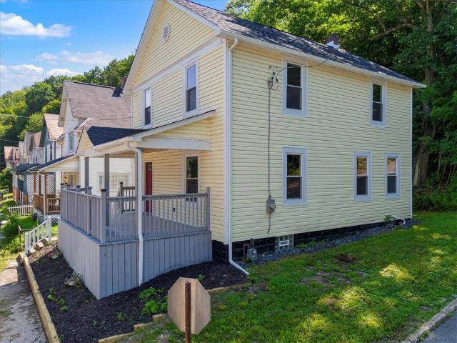 House for sale in Beaver, Pennsylvania