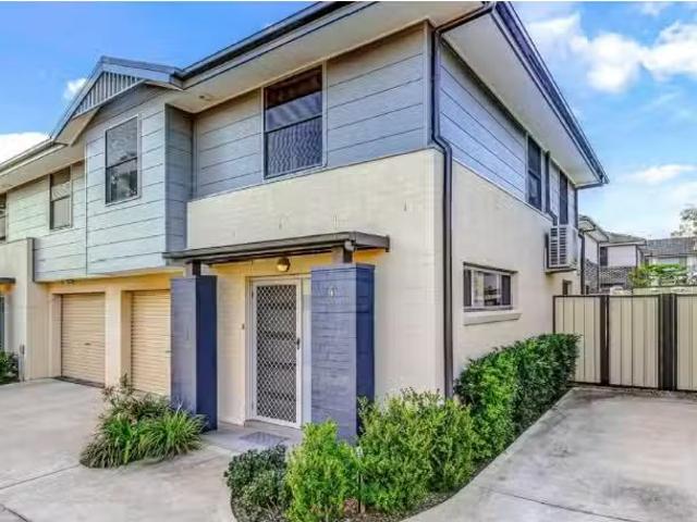 Condo for rent in Sydney, New South Wales