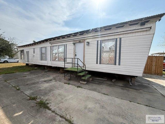 House for sale in Cameron, Texas