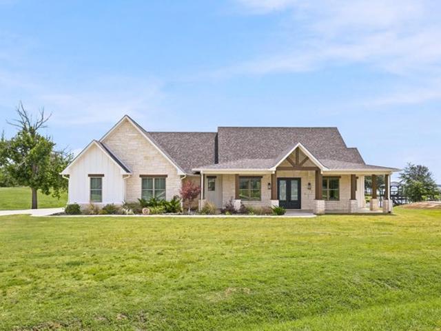 House for sale in Titus, Texas