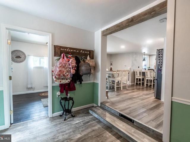 House for sale in Glenville, Pennsylvania