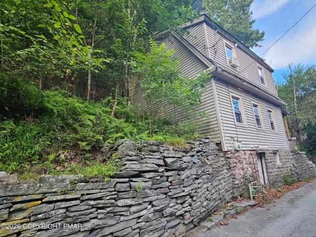 House for sale in Honesdale, Pennsylvania