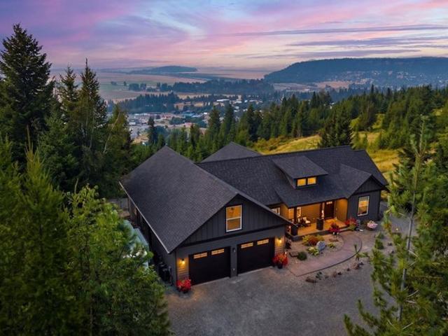 House for sale in Bonners Ferry, Idaho