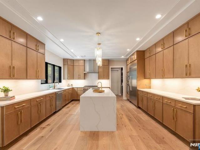 House for sale in Haworth, New Jersey