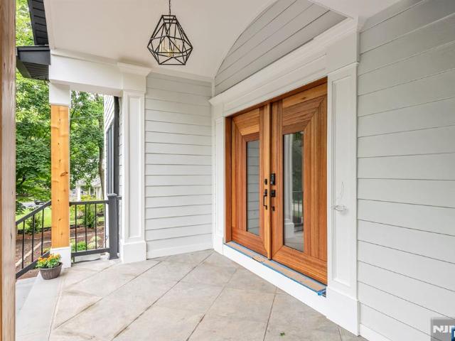 House for sale in Haworth, New Jersey