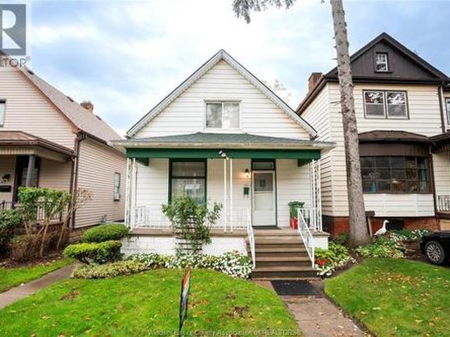 House for sale in City Centre, Windsor