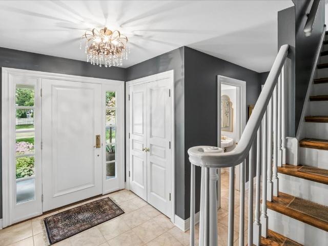 House for sale in Lake Bluff, Illinois