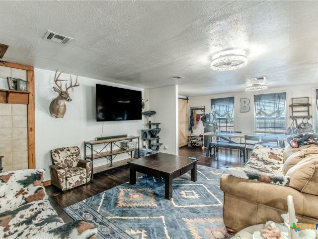 House for sale in Gatesville, Texas