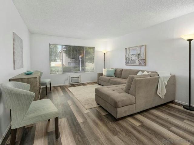 Condo for sale in La Mesa, California