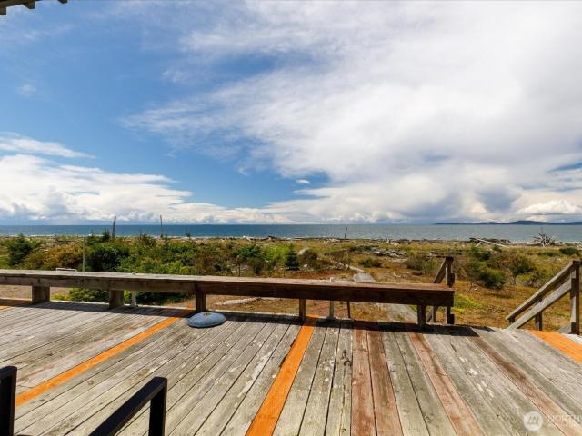 House for sale in Oak Harbor, Washington