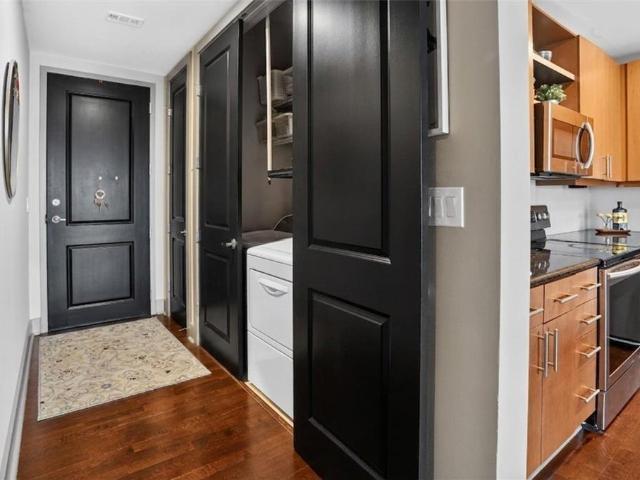 Condo for sale in Dunwoody, DeKalb County