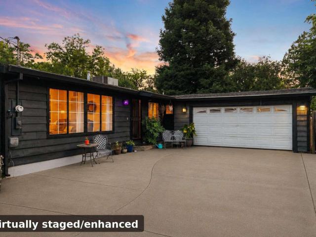 House for sale in Shasta, California