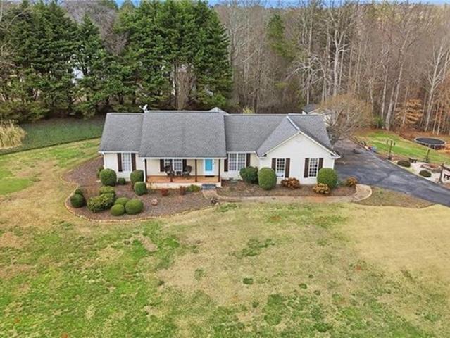 House for sale in Lula, Georgia