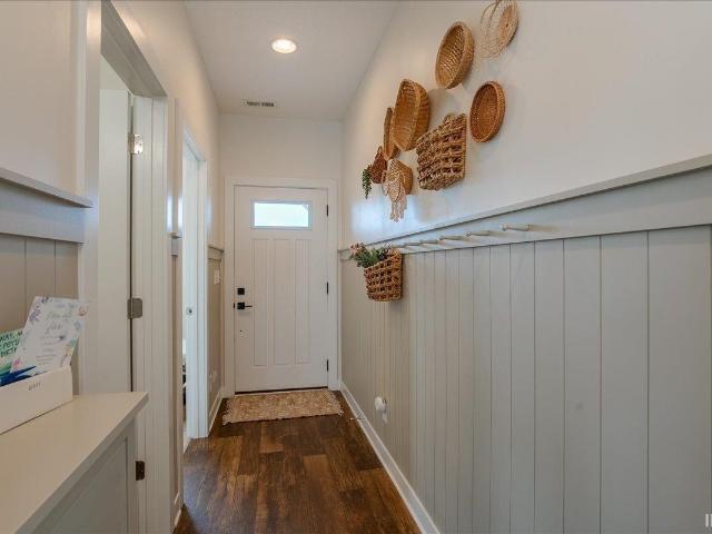 House for sale in Newburgh, Indiana