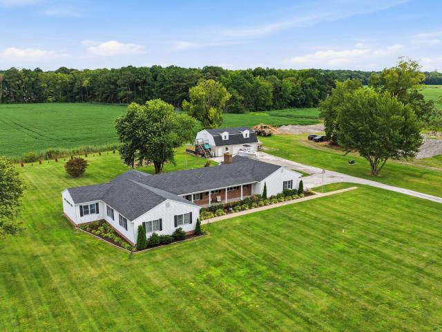 House for sale in Crisfield, Maryland